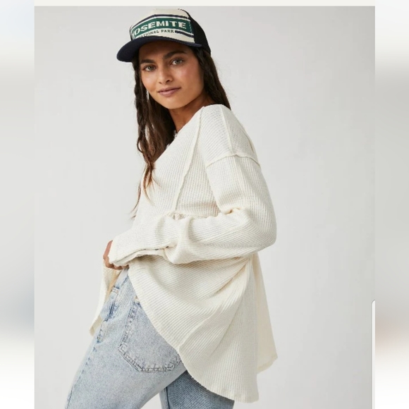 Free People Tops - NEW! FREE PEOPLE BABYDOLL TOP - CREAM sz small NWT 12.12